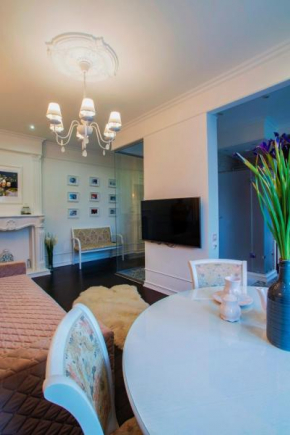 Apartment on Ostozhenka 47, Moscow